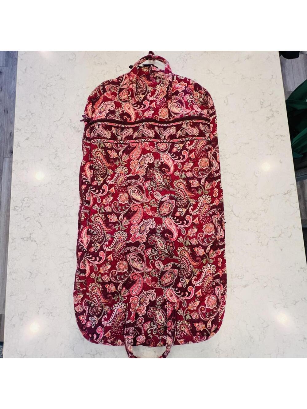 Vera Bradley Piccadilly Plum Large Quilted Garment Bag Travel Luggage Paisley - Picture 2 of 6